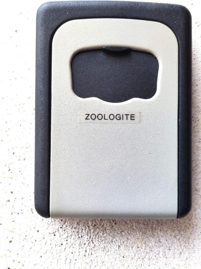 Zoologite Сент-Эньян Экстерьер фото